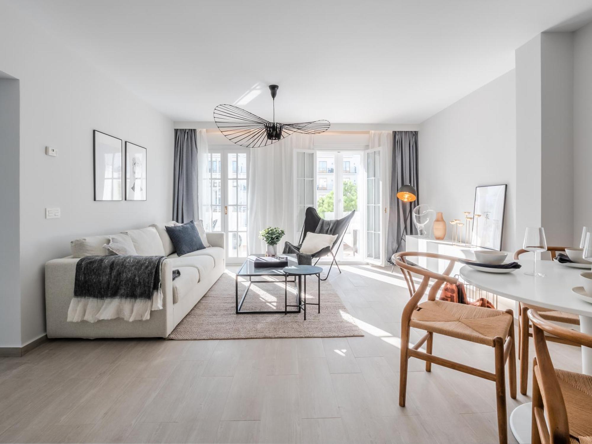 3 Bdrm Stylish Apt W Pool In Puerto Banus Marbella Exterior photo